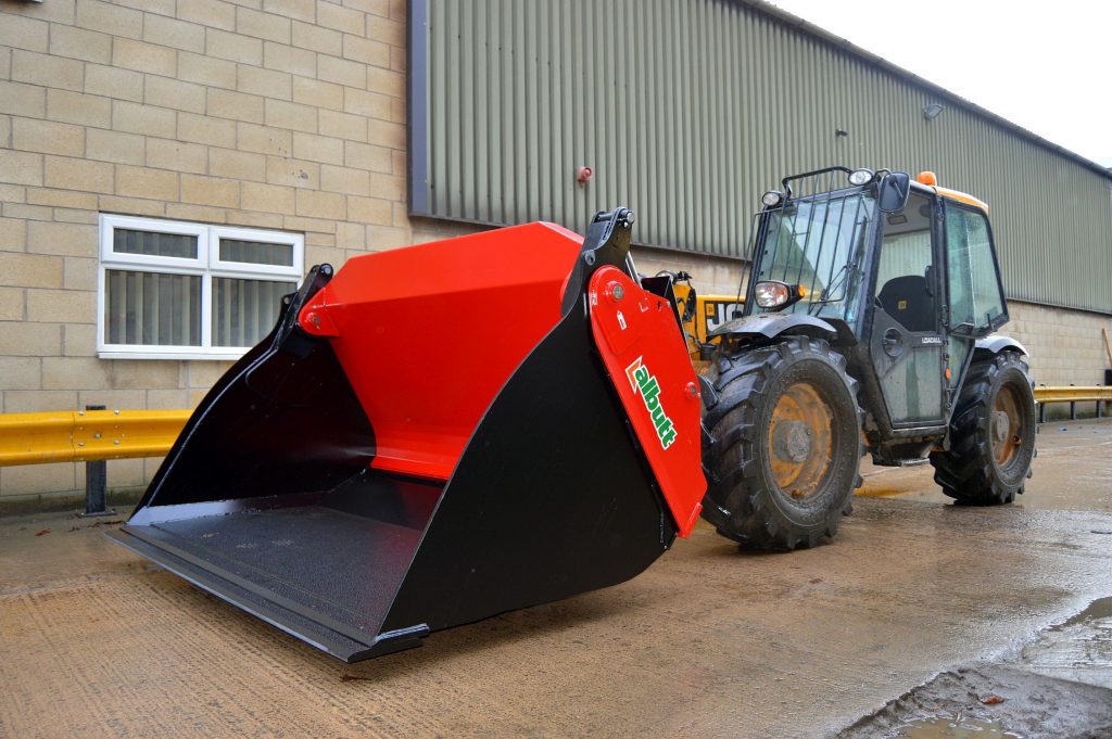 Clam Shell Buckets Albutt attachments materials handling